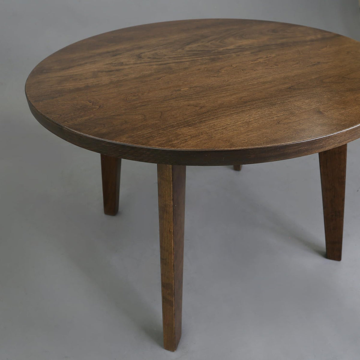 Hardwood Round Coffee Table F94277