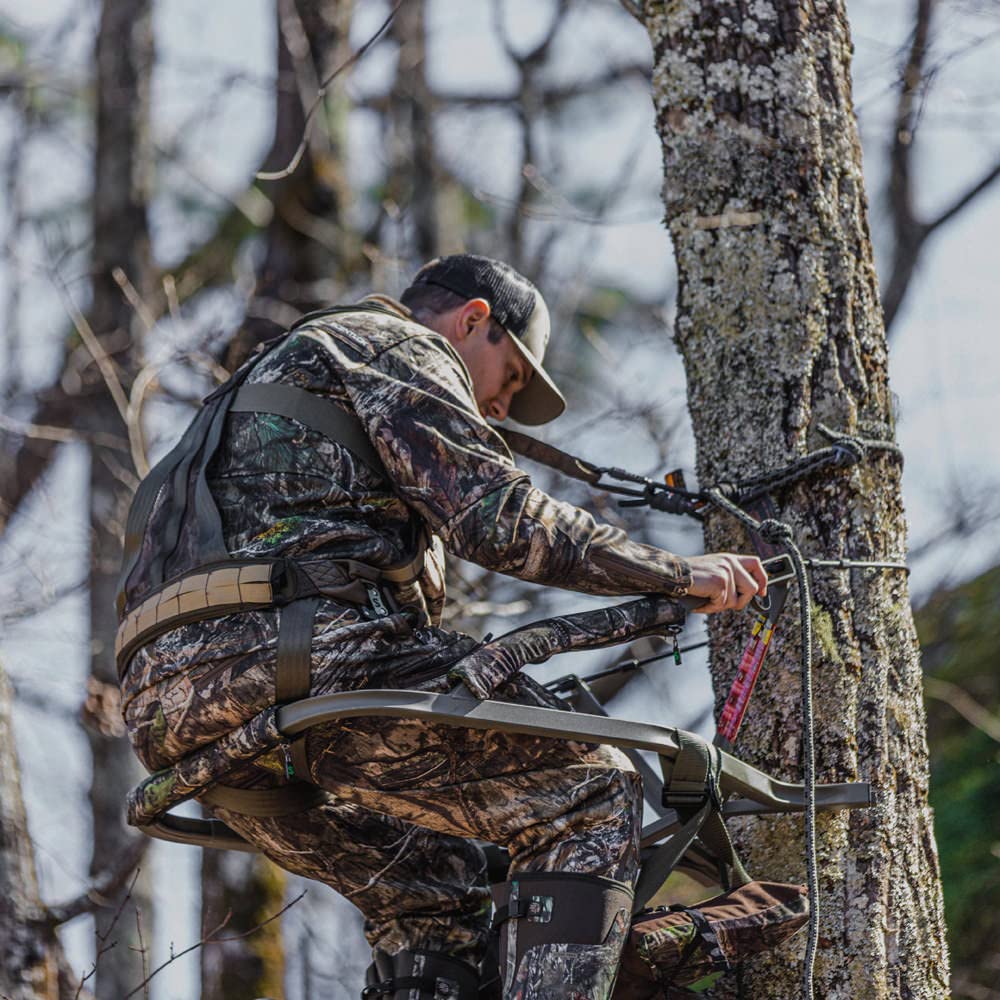 Climbing Treestand E263172