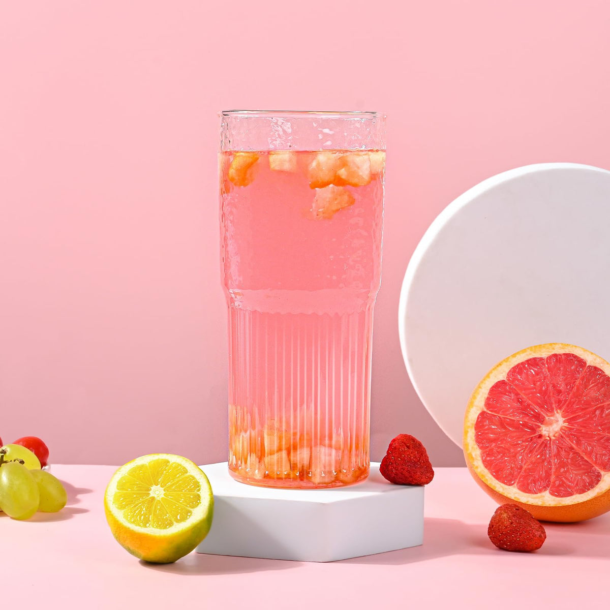 20 oz Glass Cups with Lids and Straws J105499