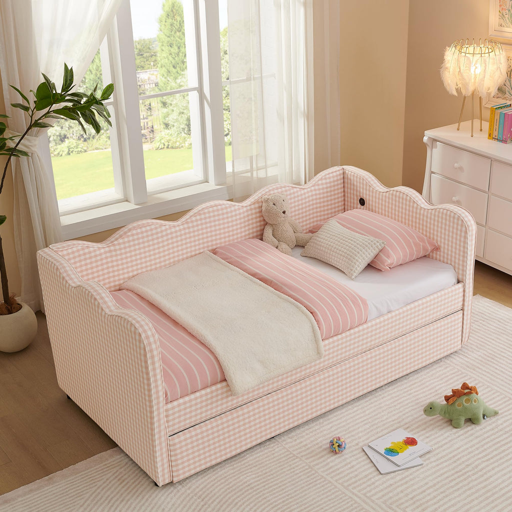 Pink Twin Size Gingham Daybed with Trundle Q715