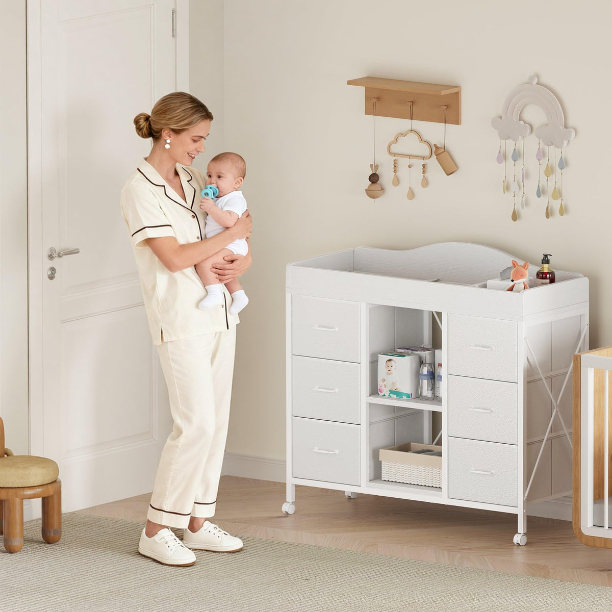 White 6 Drawer Dresser F638